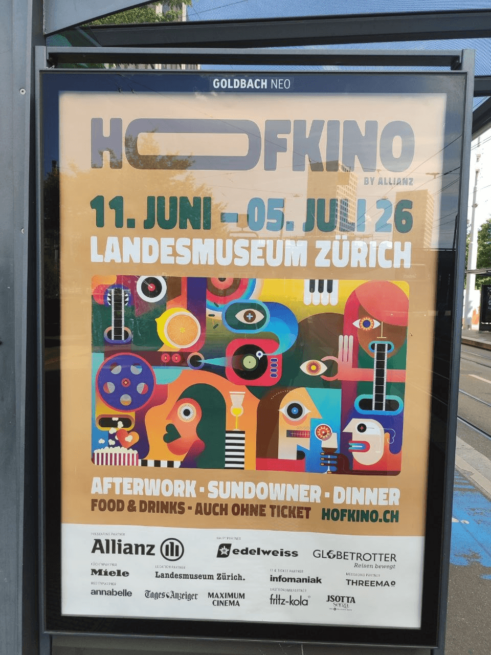 Постер Hofkino by Allianz біля Landesmuseum Zürich